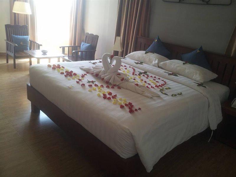 Jing Du Hotel Phnom Penh Exterior foto